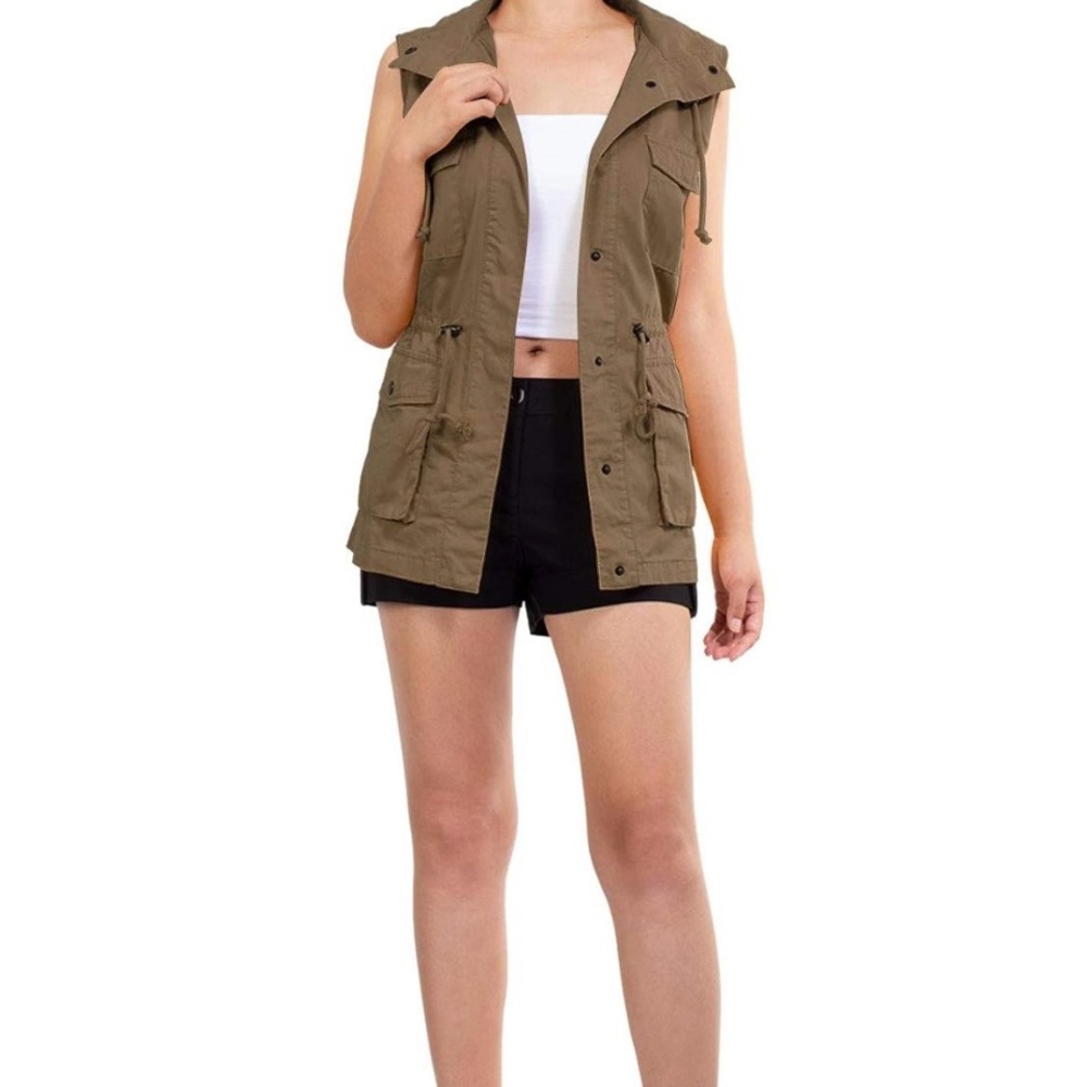 Active USA Khaki Sleeveless Vest with Hood 100% Cotton, Breathable, Snap closure